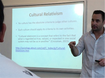 『Comparative Culture Study（比較文化）』