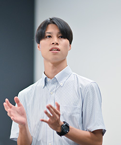 さん