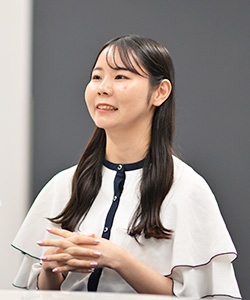 さん