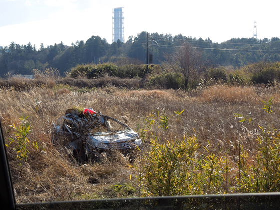 2014.12　住民を助けに向かった消防員が乗っていたといわれる車