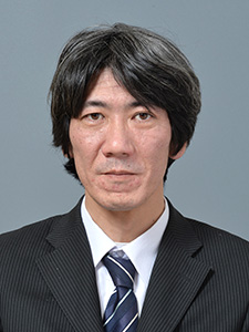 山口　圭介